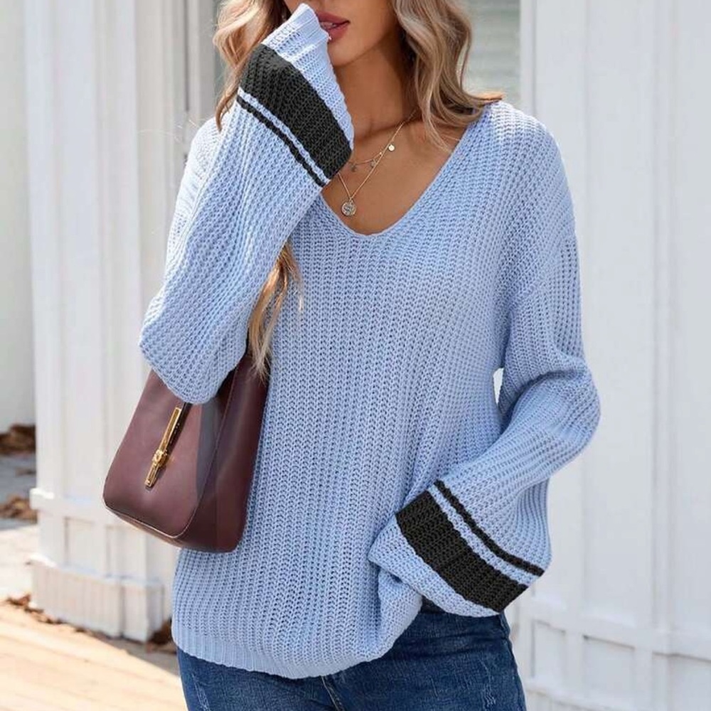 Chic Nation Sky Blue V-Neck Sweater